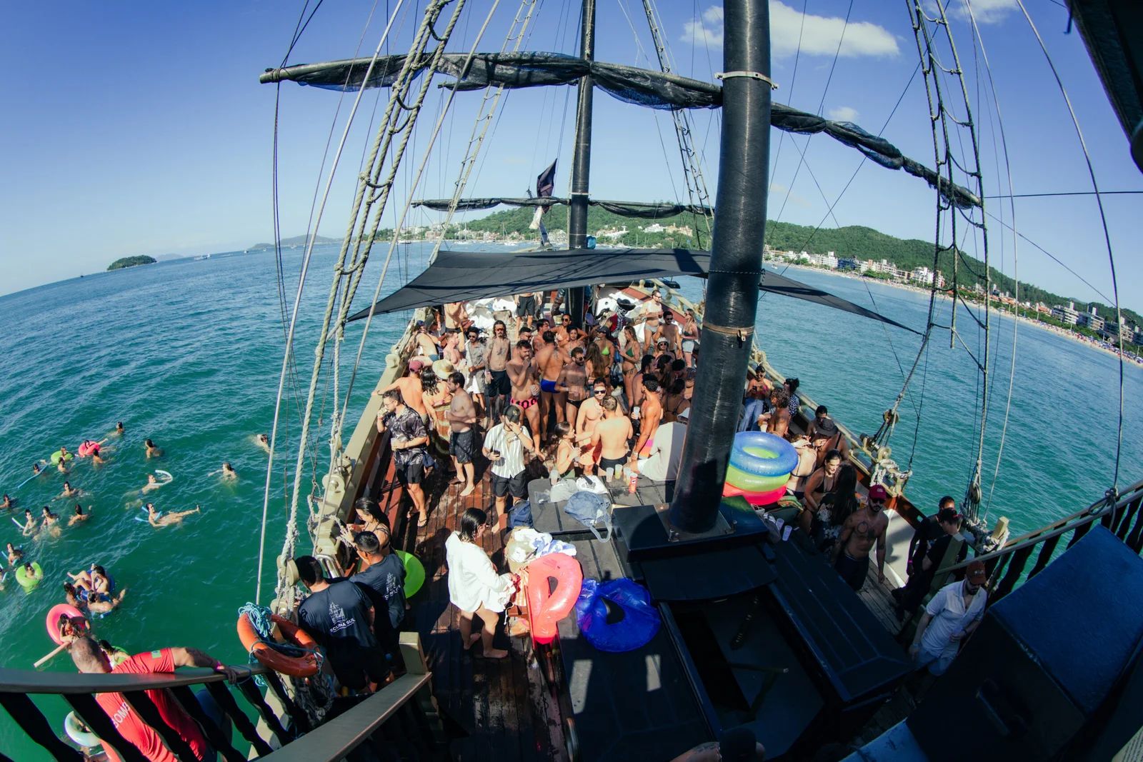 Passeio Barco Pirata - Imagem 9