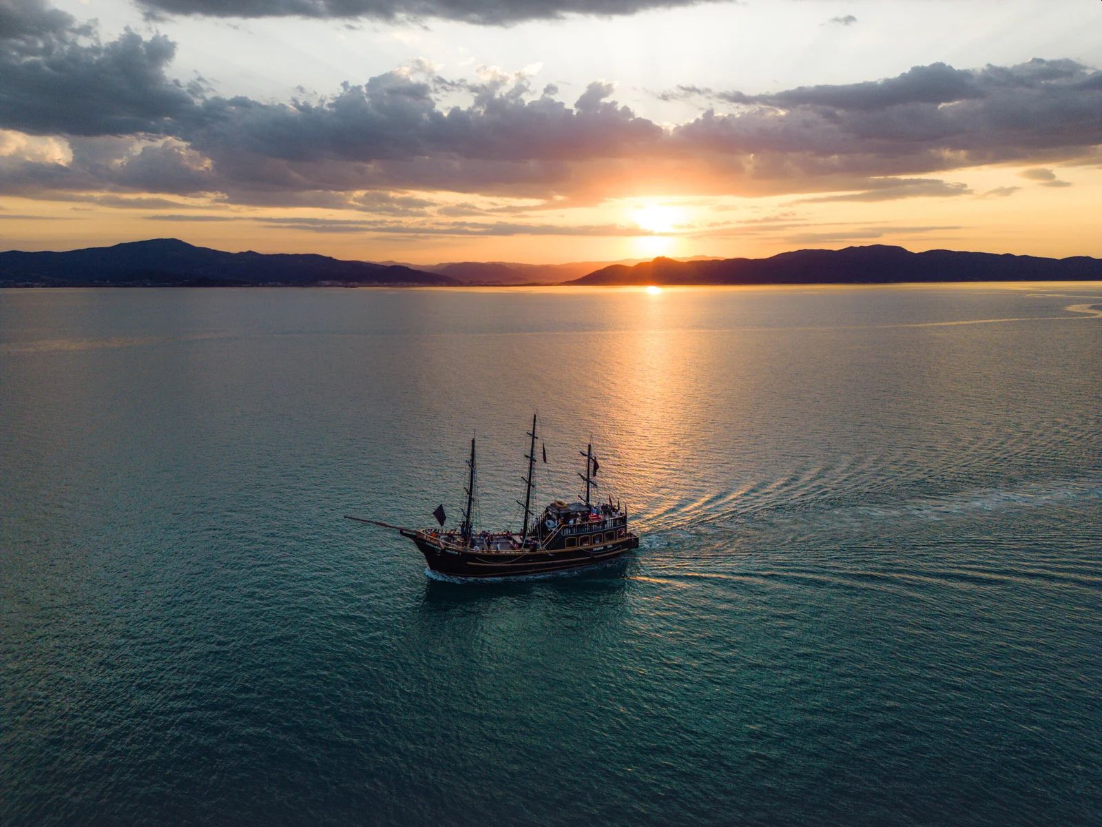 Passeio Barco Pirata - Imagem 2