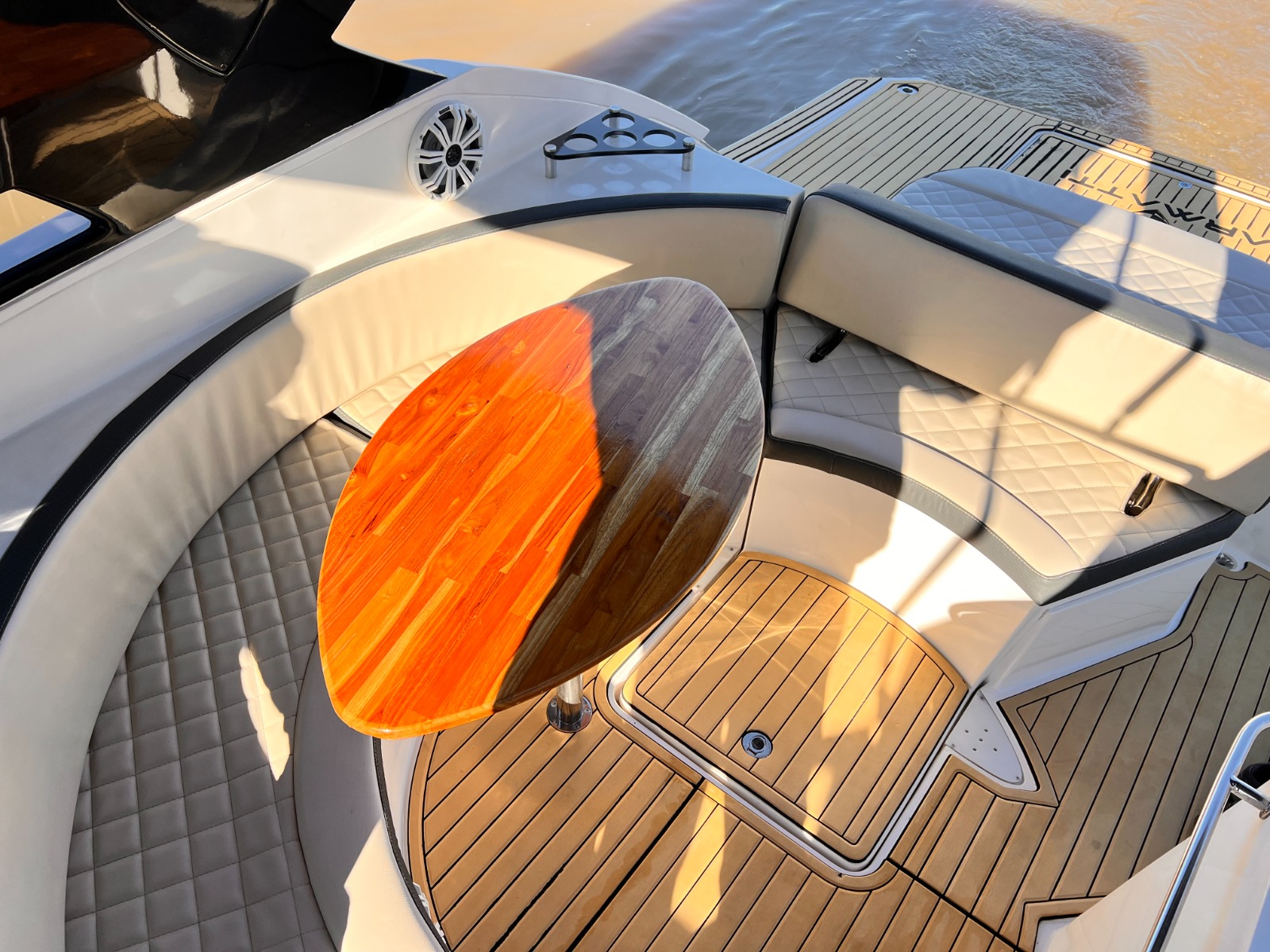 Lancha Maggos - Caixa D´Aço - Imagem 9