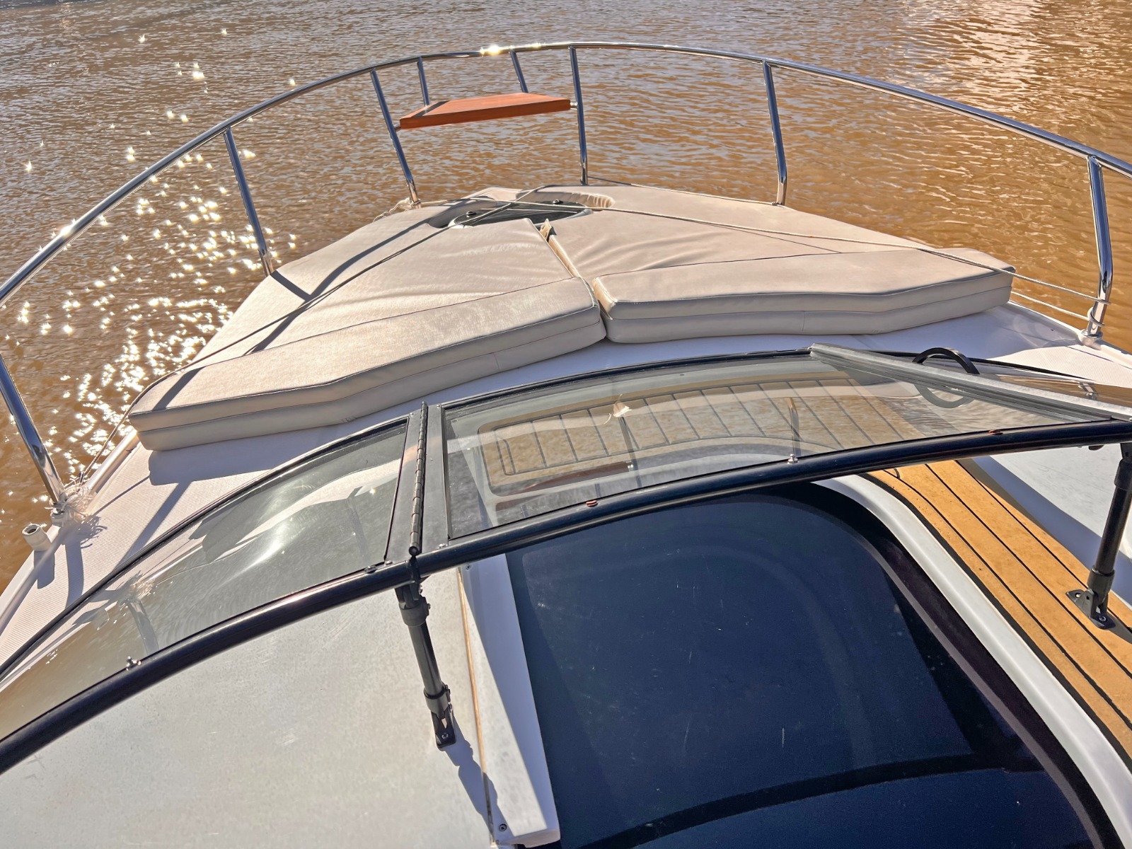 Lancha Maggos - Caixa D´Aço - Imagem 6